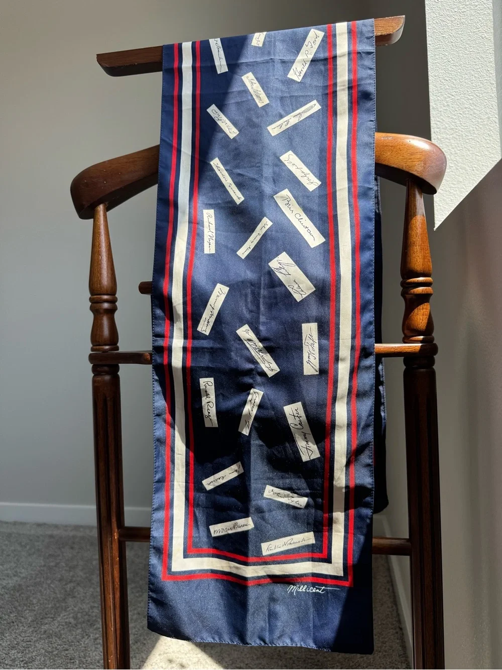 Millicent “The Presidents” Scarf 1993 Smithsonian Italy Americana 52*10 in